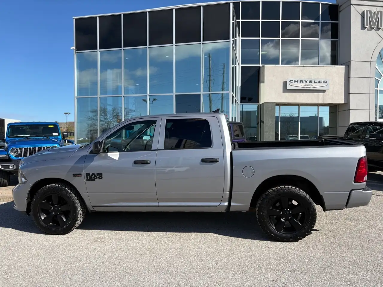 RAM 1500 снимка RAM 1500