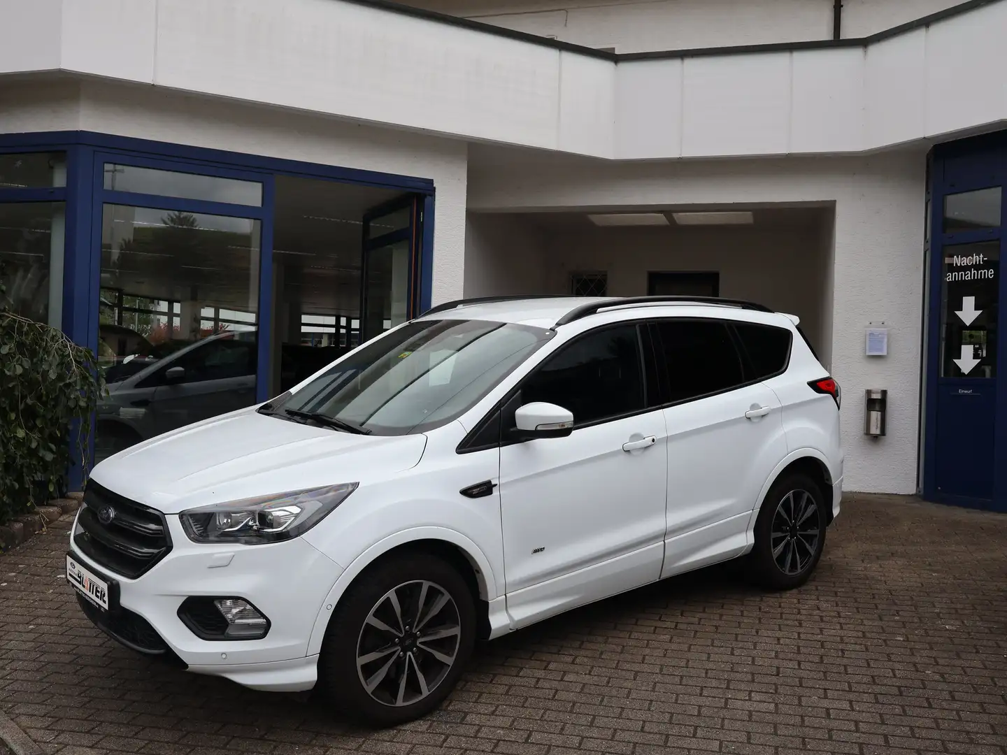 Ford Kuga ST-Line Blanc - 1