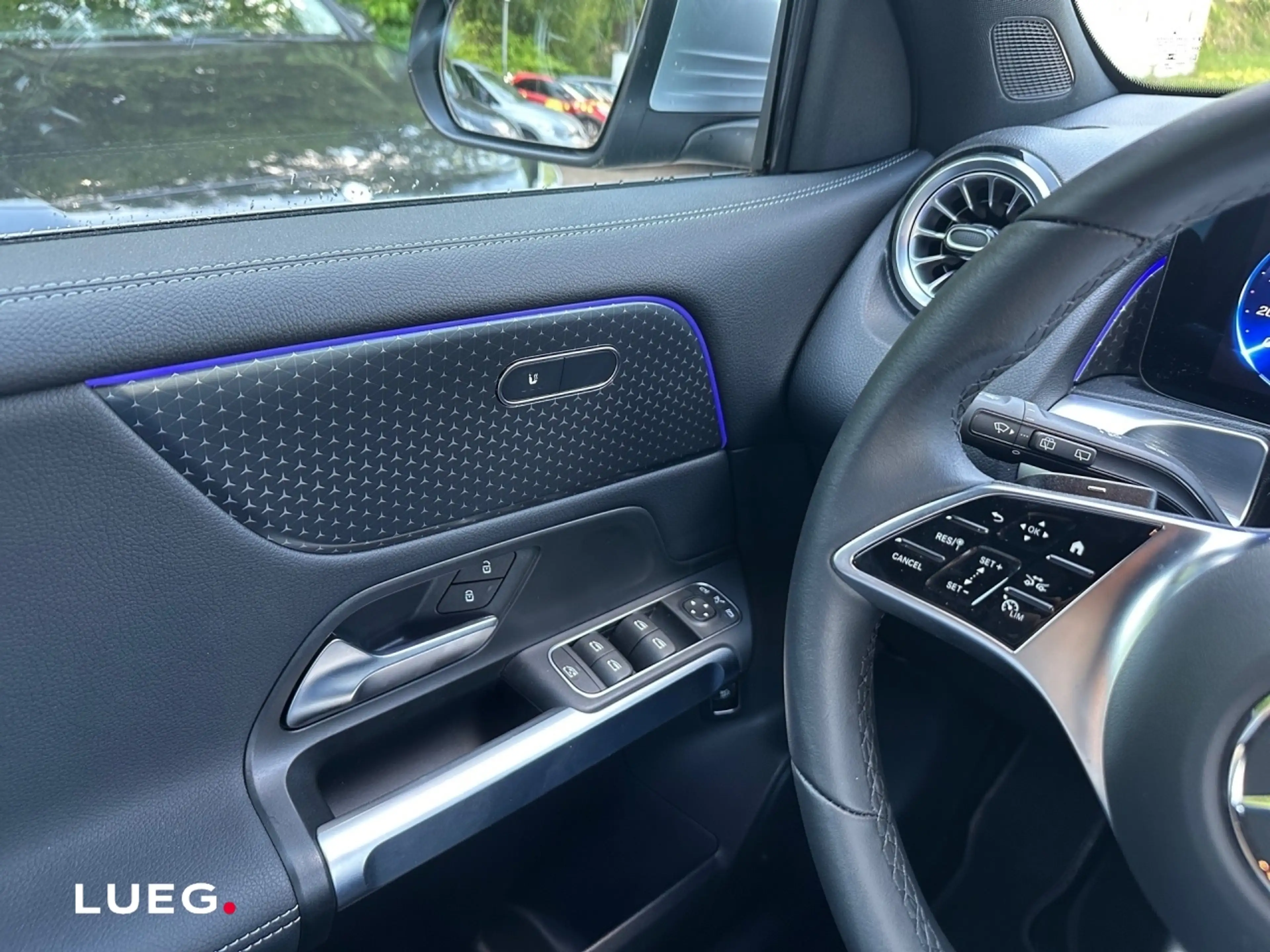 Mercedes-Benz EQB 250 + PROGRESSIVE+AHK+RÜCKFKAM+VERKZERKENNUNG — photo 19