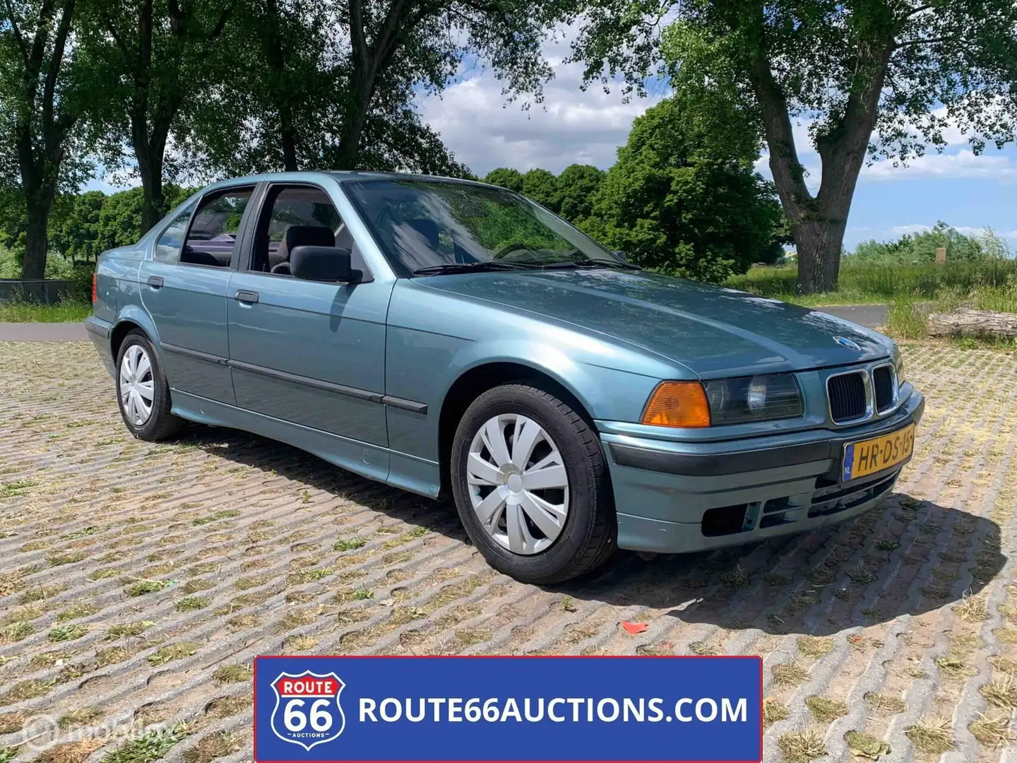 BMW 316 316i Sedan 1994 | Route 66 Auctions Zelená - 1