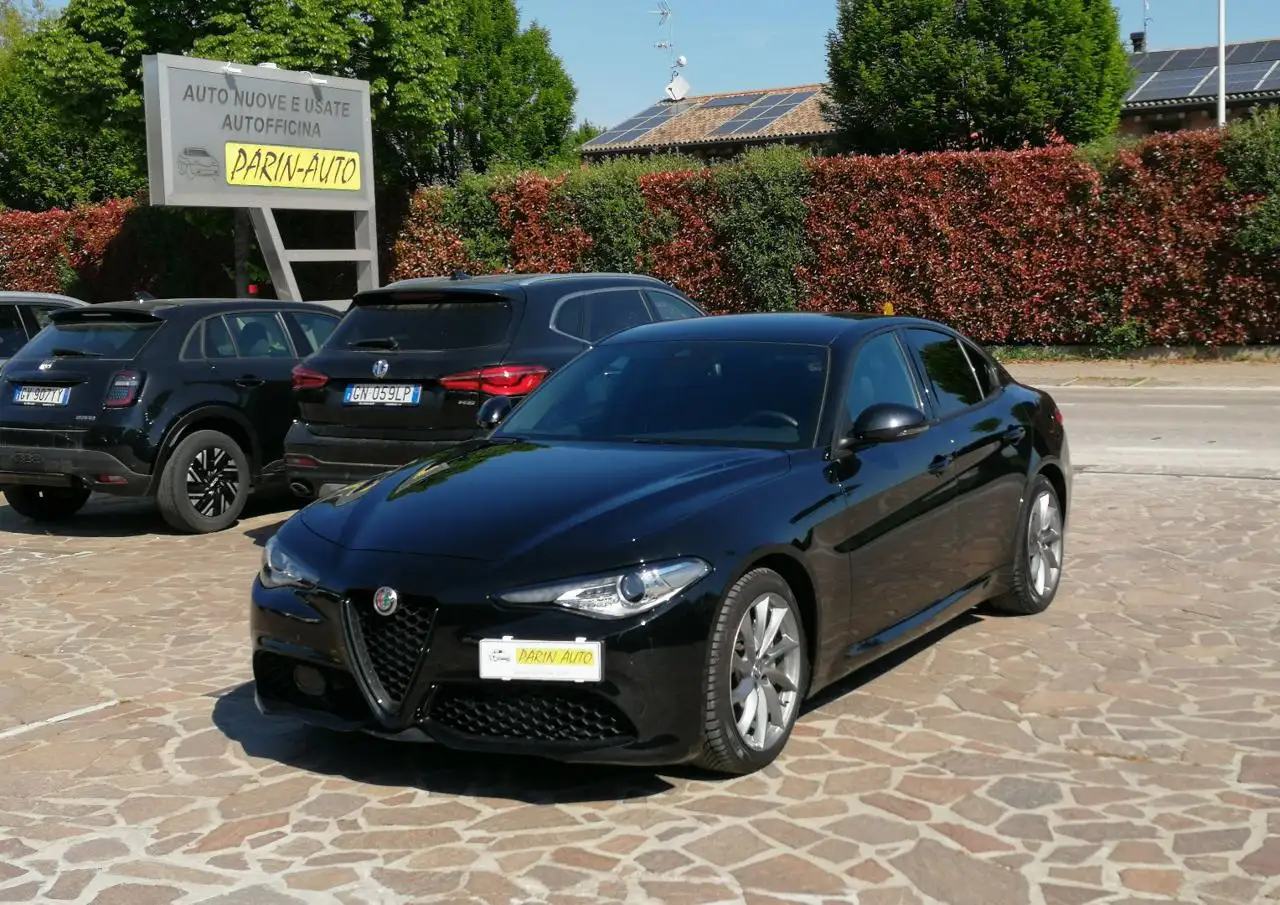 Alfa Romeo Giulia 2023