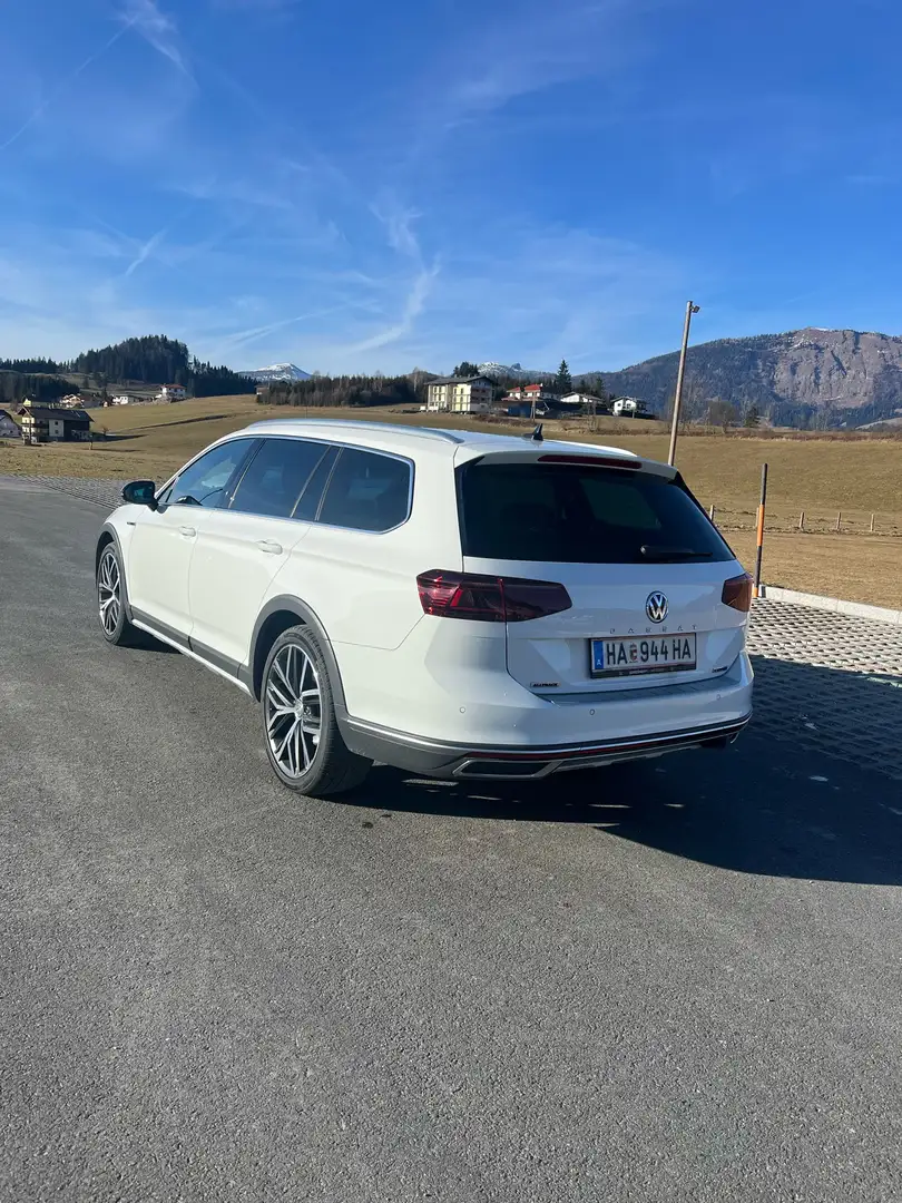 Volkswagen Passat Alltrack 2,0 TDI SCR 4Motion DSG - 2