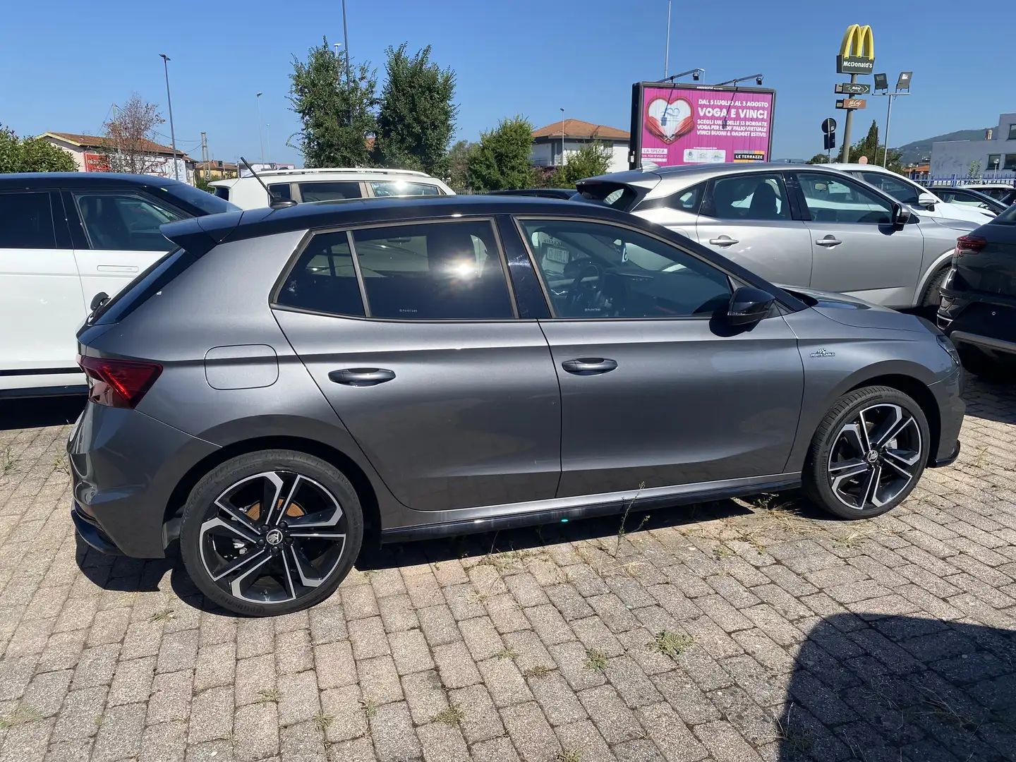 Skoda Fabia Fabia IV 2022 1.0 tsi evo Monte Carlo 110cv dsg Grigio - 2