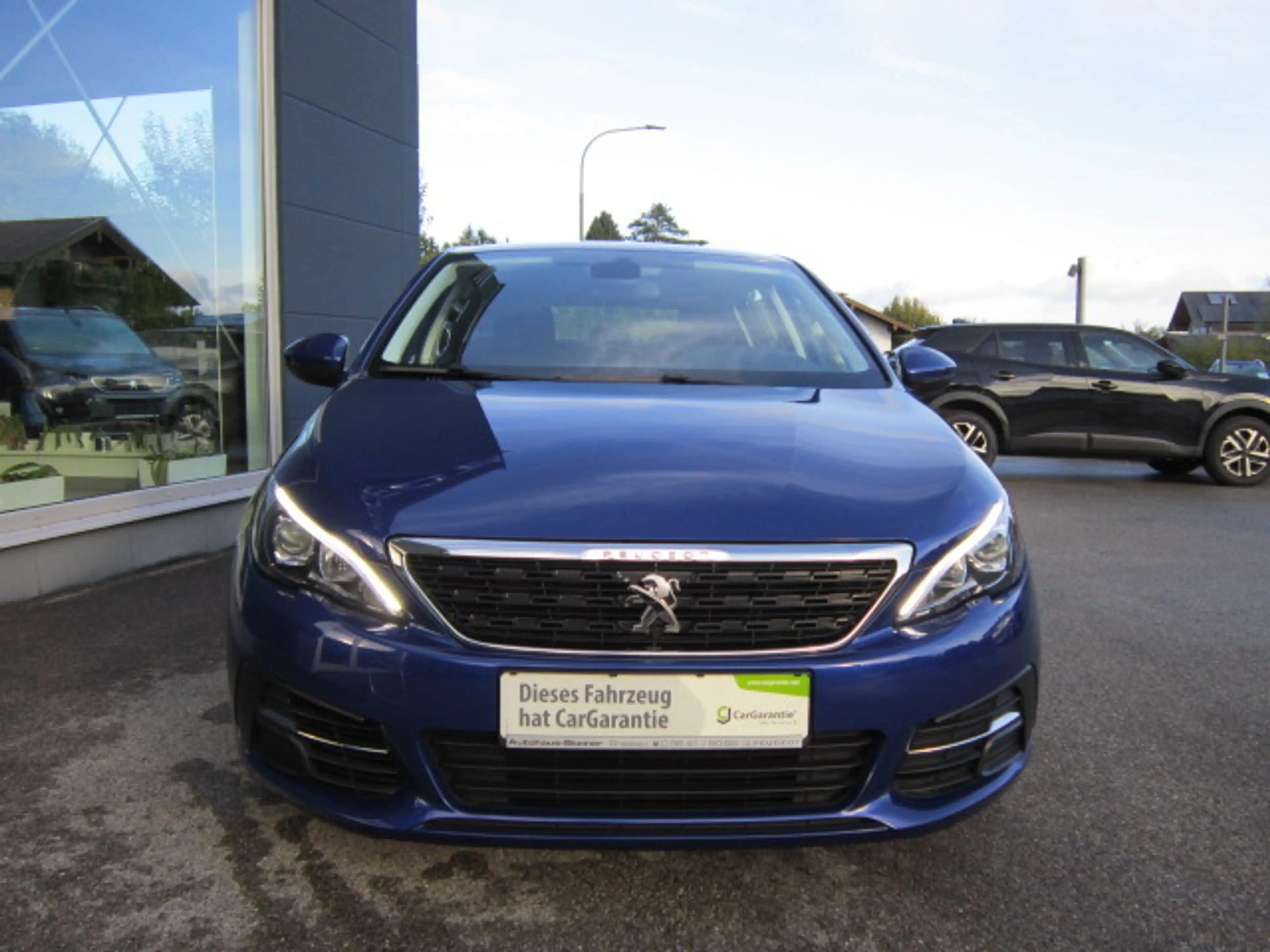 Peugeot 308 Active PureTech 130 GPF Stop&Start — photo 4