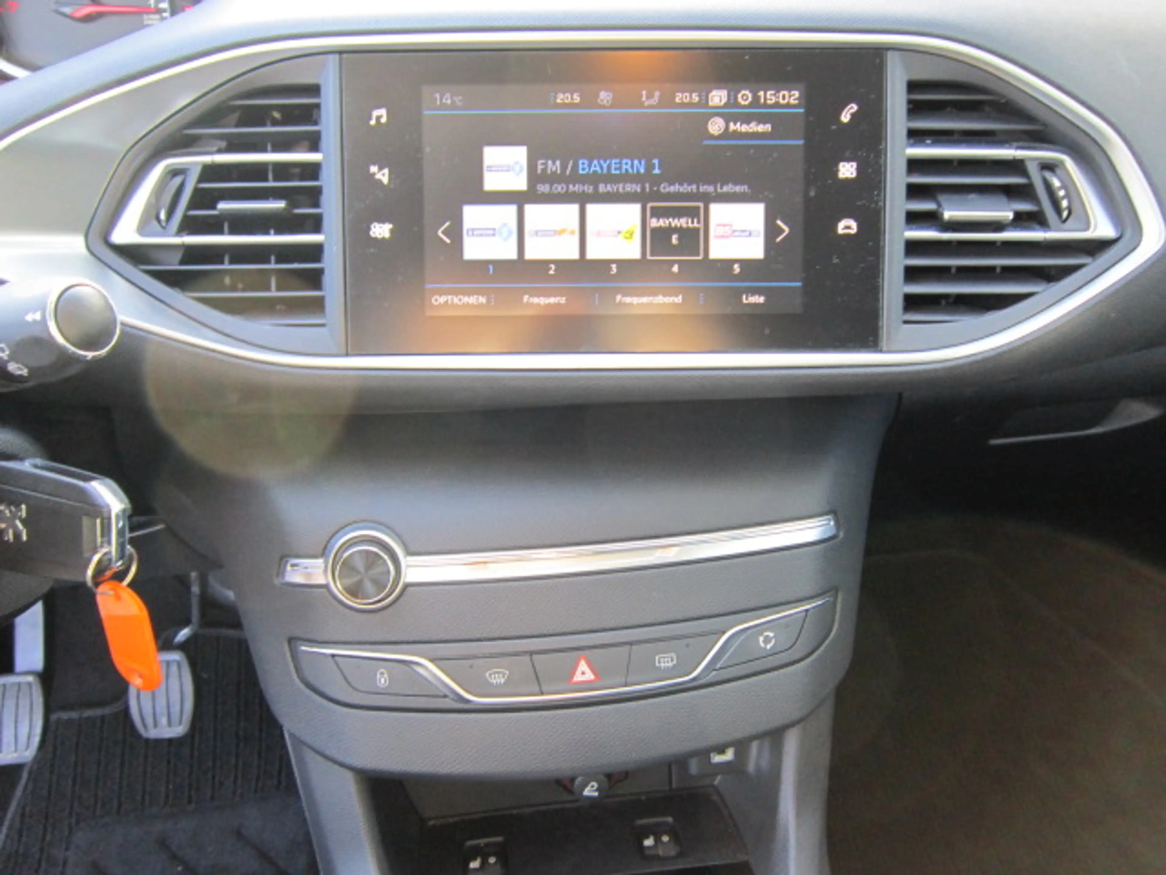 Peugeot 308 Active PureTech 130 GPF Stop&Start — photo 13
