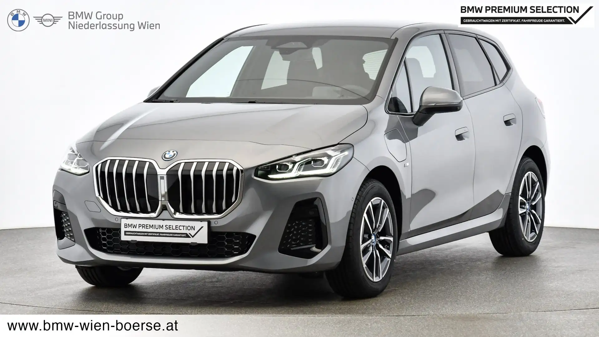 BMW 225 e xDrive Active Tourer Grau - 1