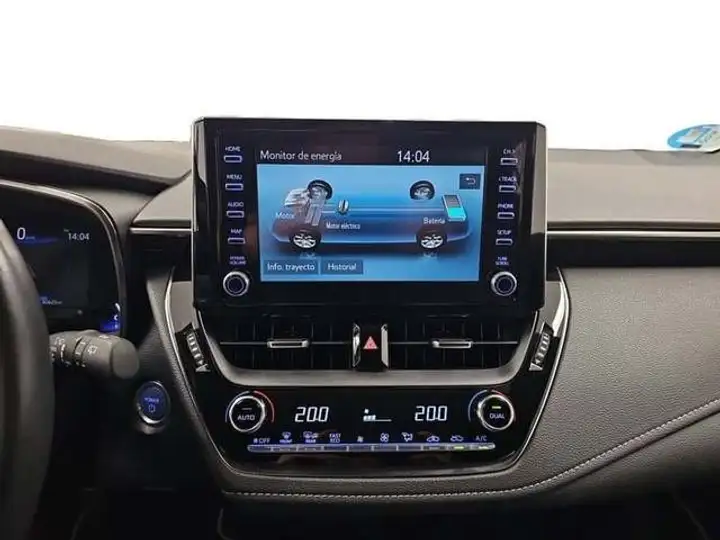 Toyota Auris 2022, foto 15