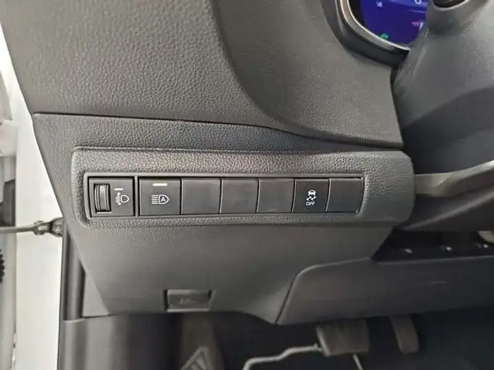 Toyota Auris 2022, foto 22