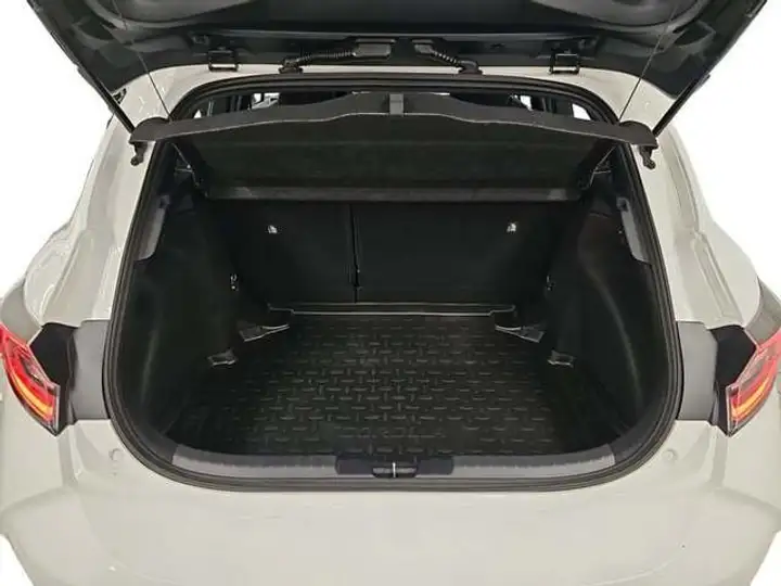 Toyota Auris 2022, foto 10