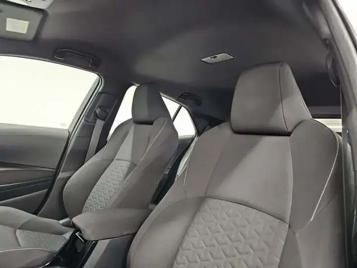 Toyota Auris 2022, foto 31
