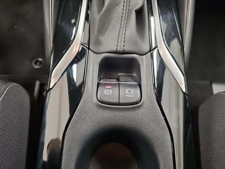 Toyota Auris 2022, foto 27