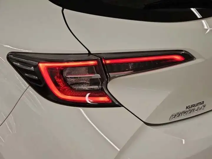 Toyota Auris 2022, foto 33