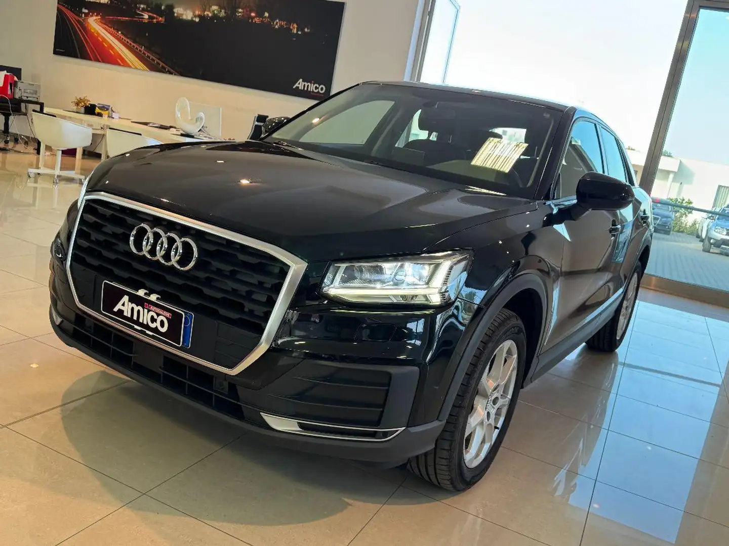 Audi Q2 1.6 TDI Edition Fari Led Dinamici Zwart - 2