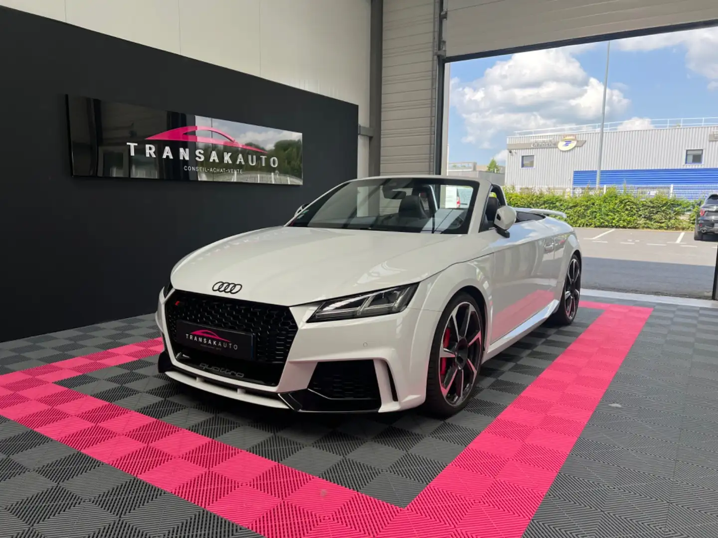 Audi TT RS Blanc - 1