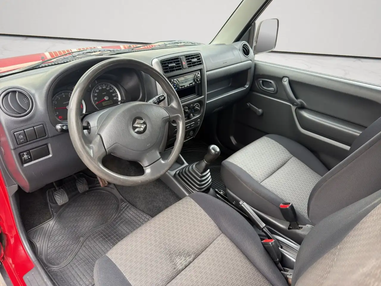 SUZUKI JIMNY 4WD  - 1.3 86ch - 117 000KMS - 1ERE MAIN