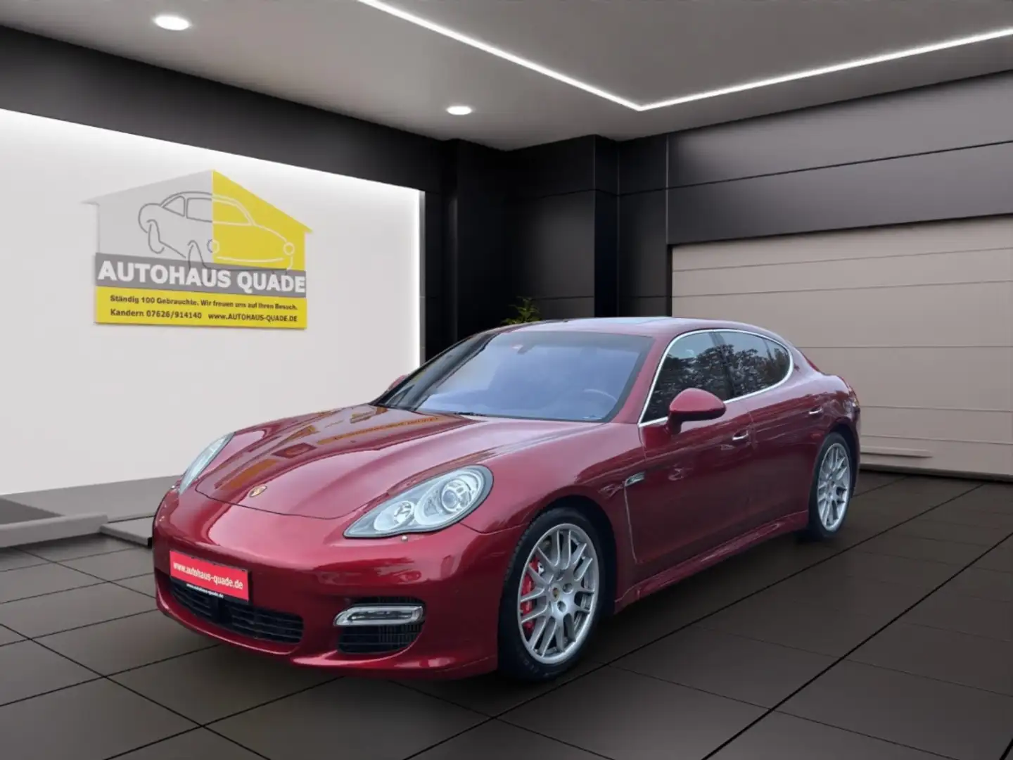 Porsche Panamera Turbo 4.8 Luftfederung Navi Leder Memory Sitze Sou Rouge - 1