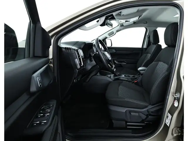 Ford Ranger view 8