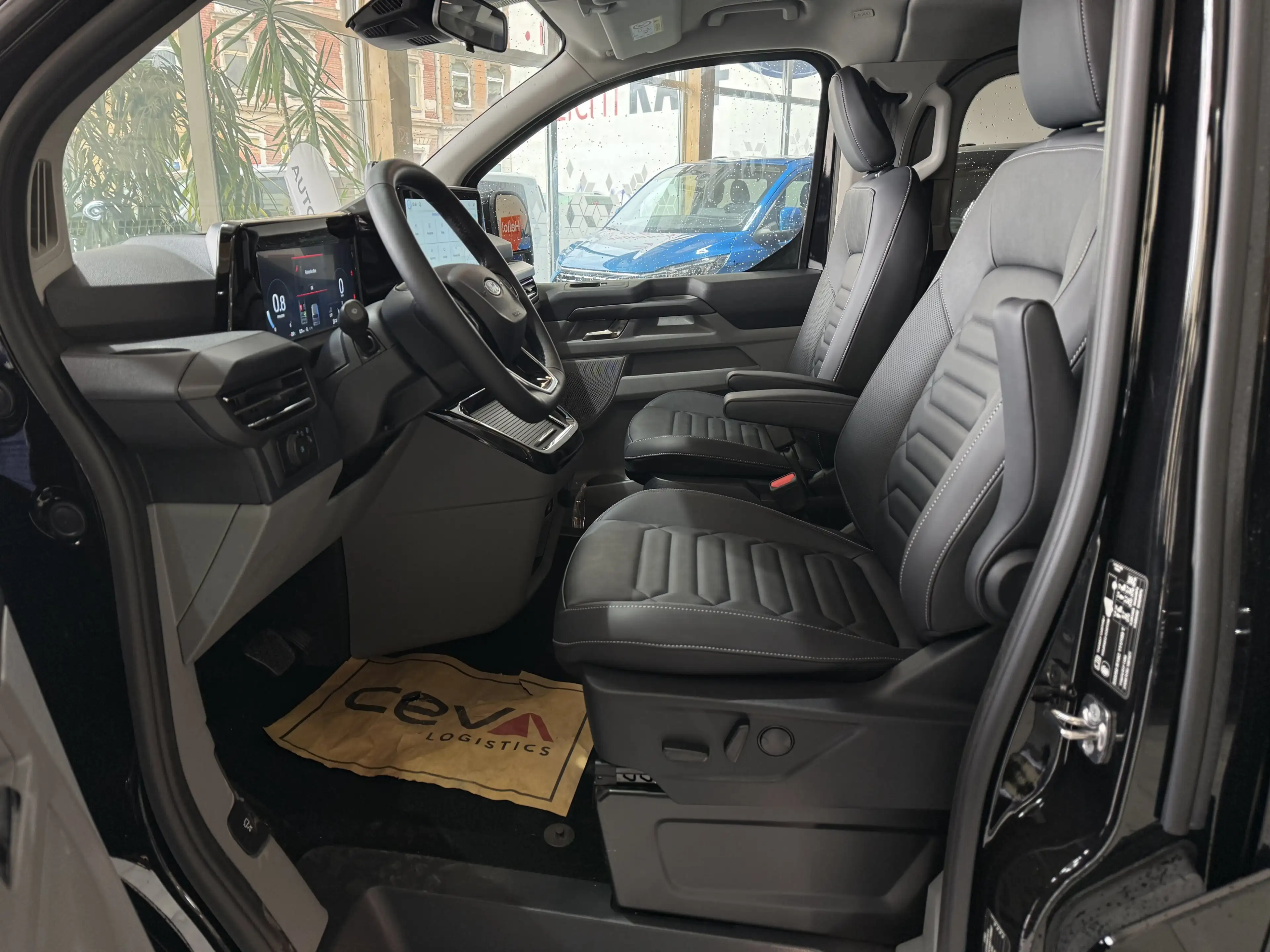 Ford Tourneo Custom Titanium X L1 AWD elektr. AHK / 70L Tank — photo 10