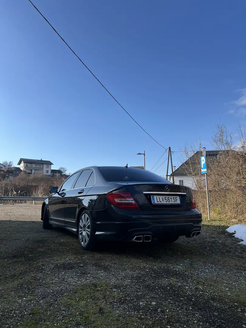 Mercedes-Benz C 250 BlueEfficiency Avantgarde CDI 4MATIC Schwarz - 2