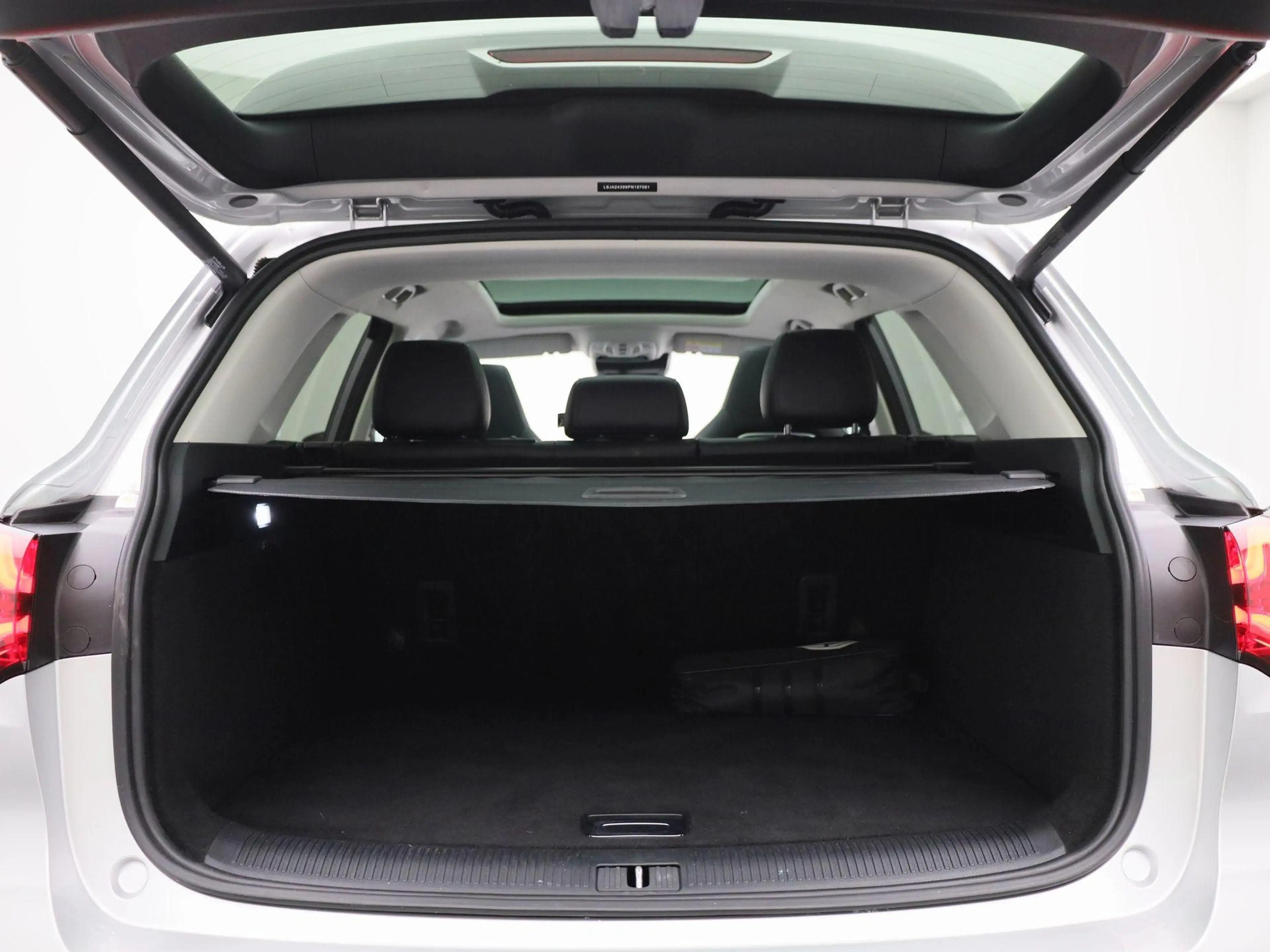 MG EHS 1.5 TGDI Luxury Mg Mg ehs plug-in hybrid — photo 14