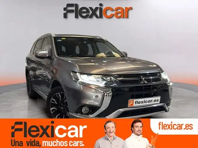 Mitsubishi Outlander PHEV Kaiteki 4WD