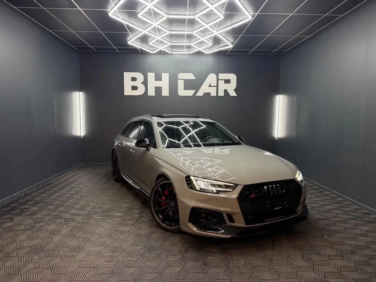 Audi RS4
