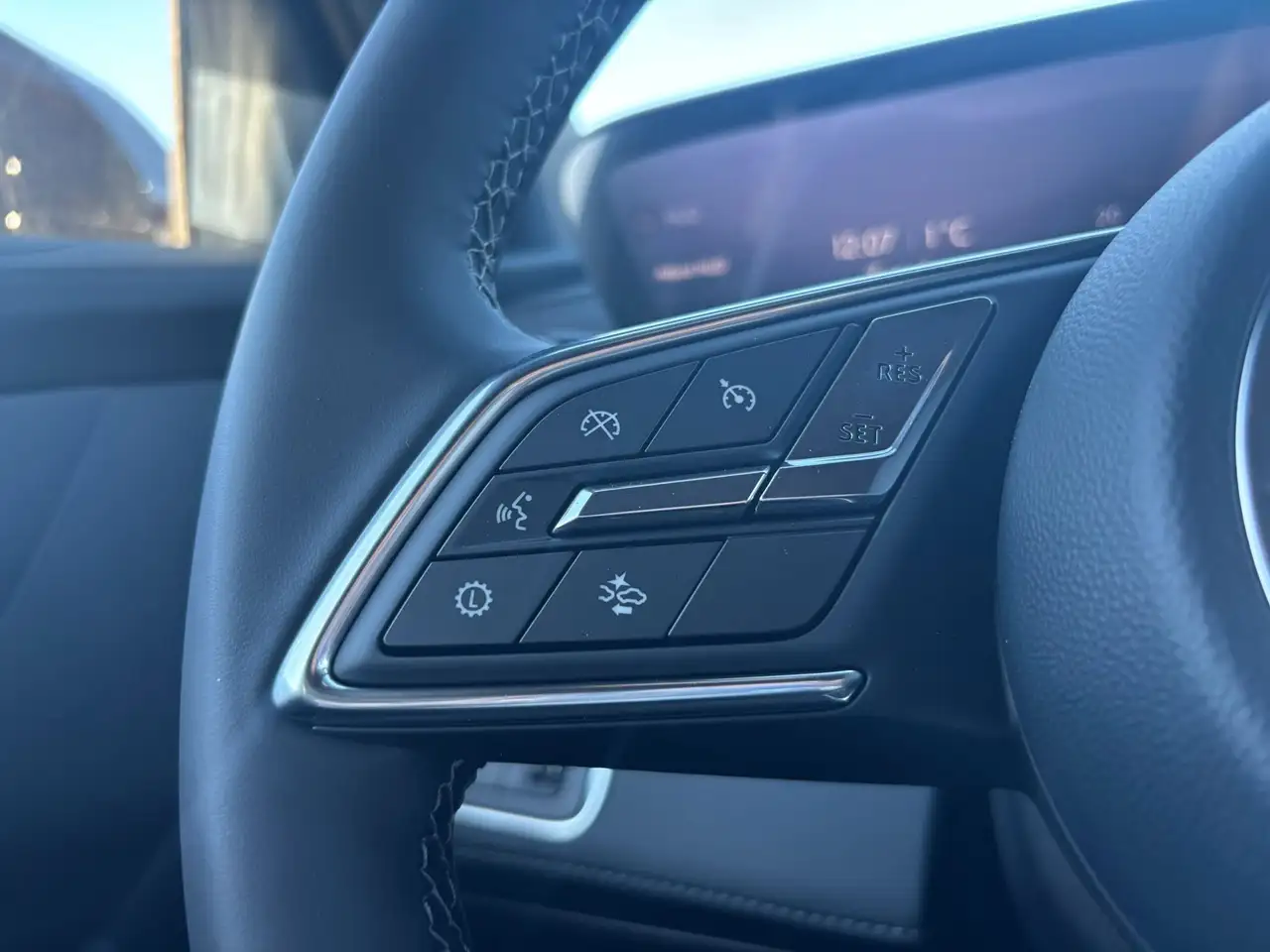 Buick Enclave снимка Buick Enclave
