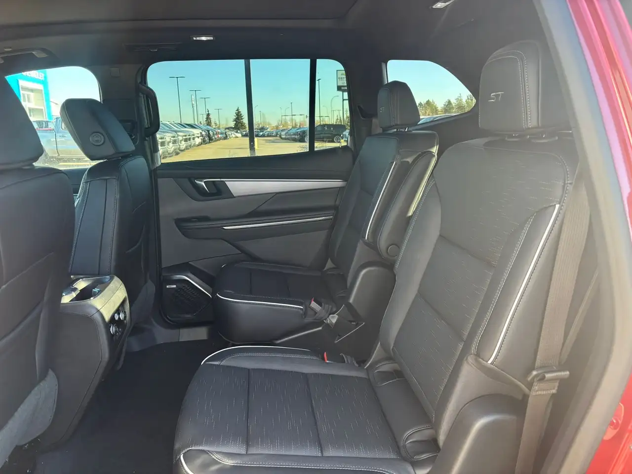 Buick Enclave снимка Buick Enclave