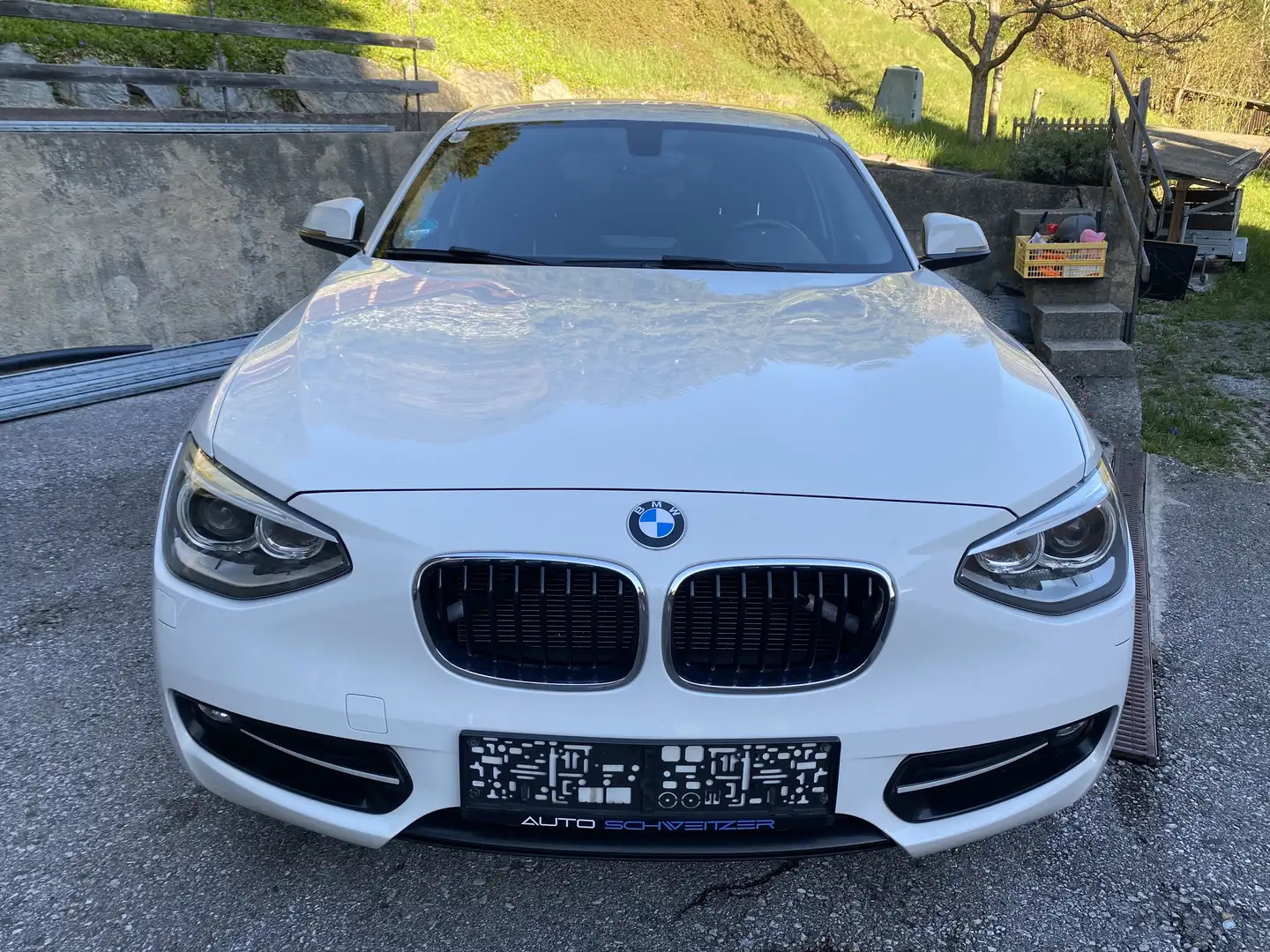 BMW 118 118d xDrive Österreich-Paket - 1