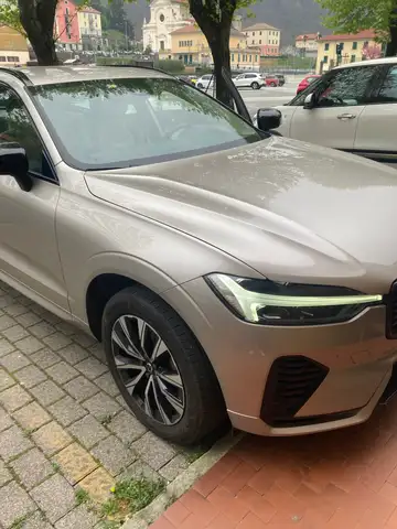Volvo XC60 XC60 2.0 b4 Plus Dark auto