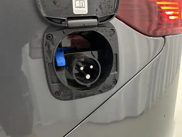 Volkswagen T7 California 1,5 TSI eHybrid *Ocean / TOP Ausstattung* Ansicht 25