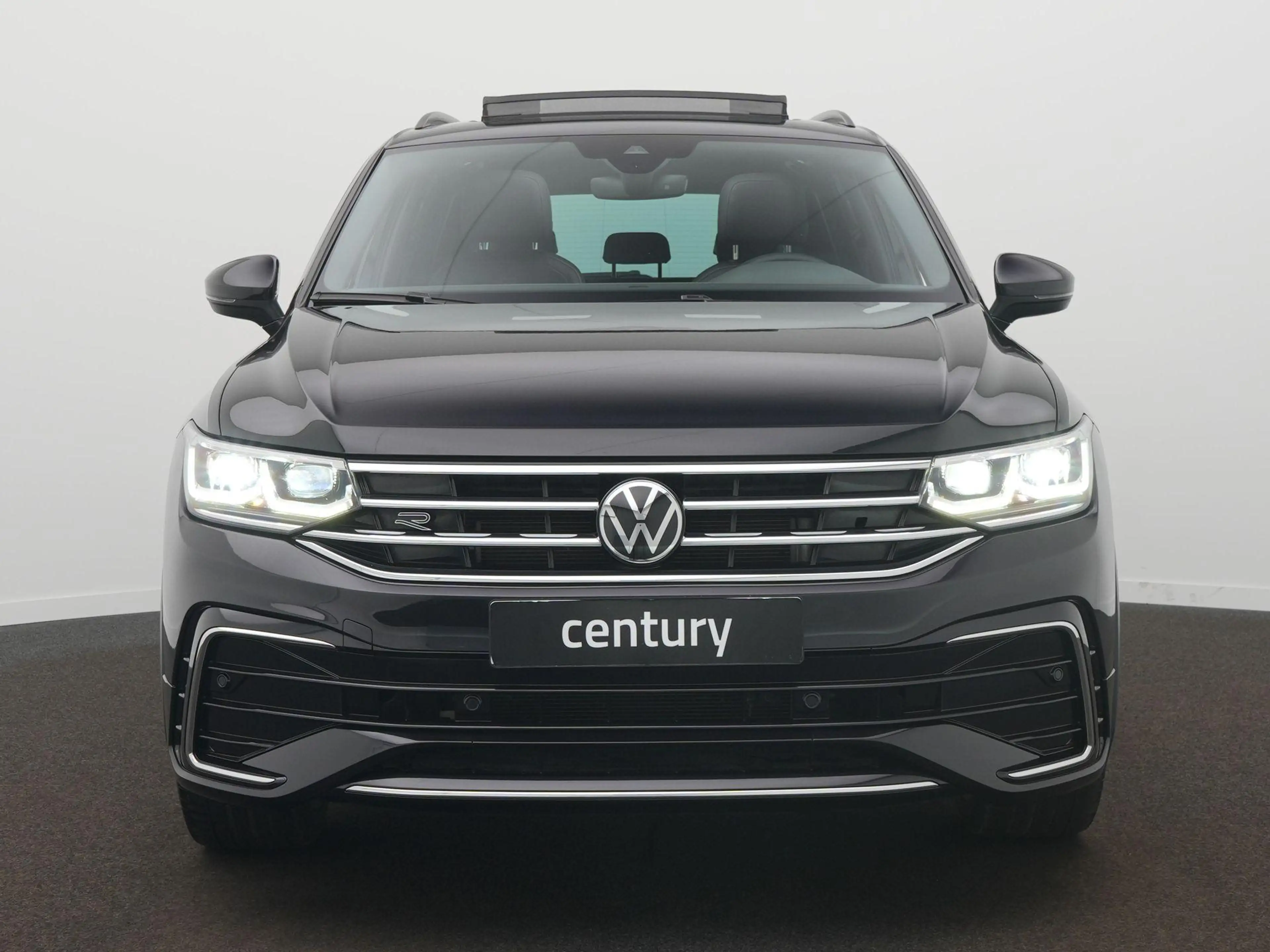 Volkswagen Tiguan 1.4 TSI eHybrid R-Line Business DSG / Panoramadak — photo 2