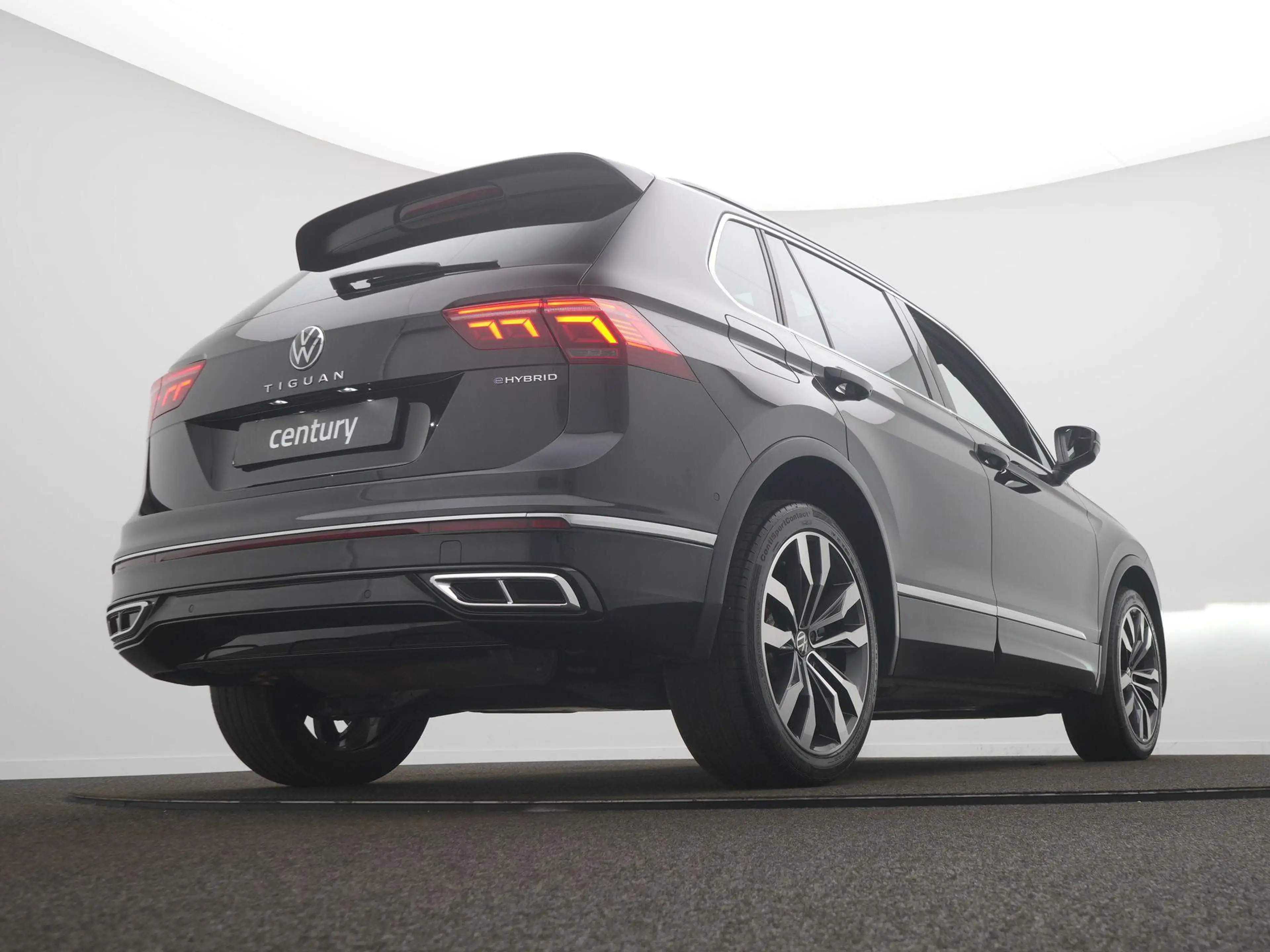 Volkswagen Tiguan 1.4 TSI eHybrid R-Line Business DSG / Panoramadak — photo 10