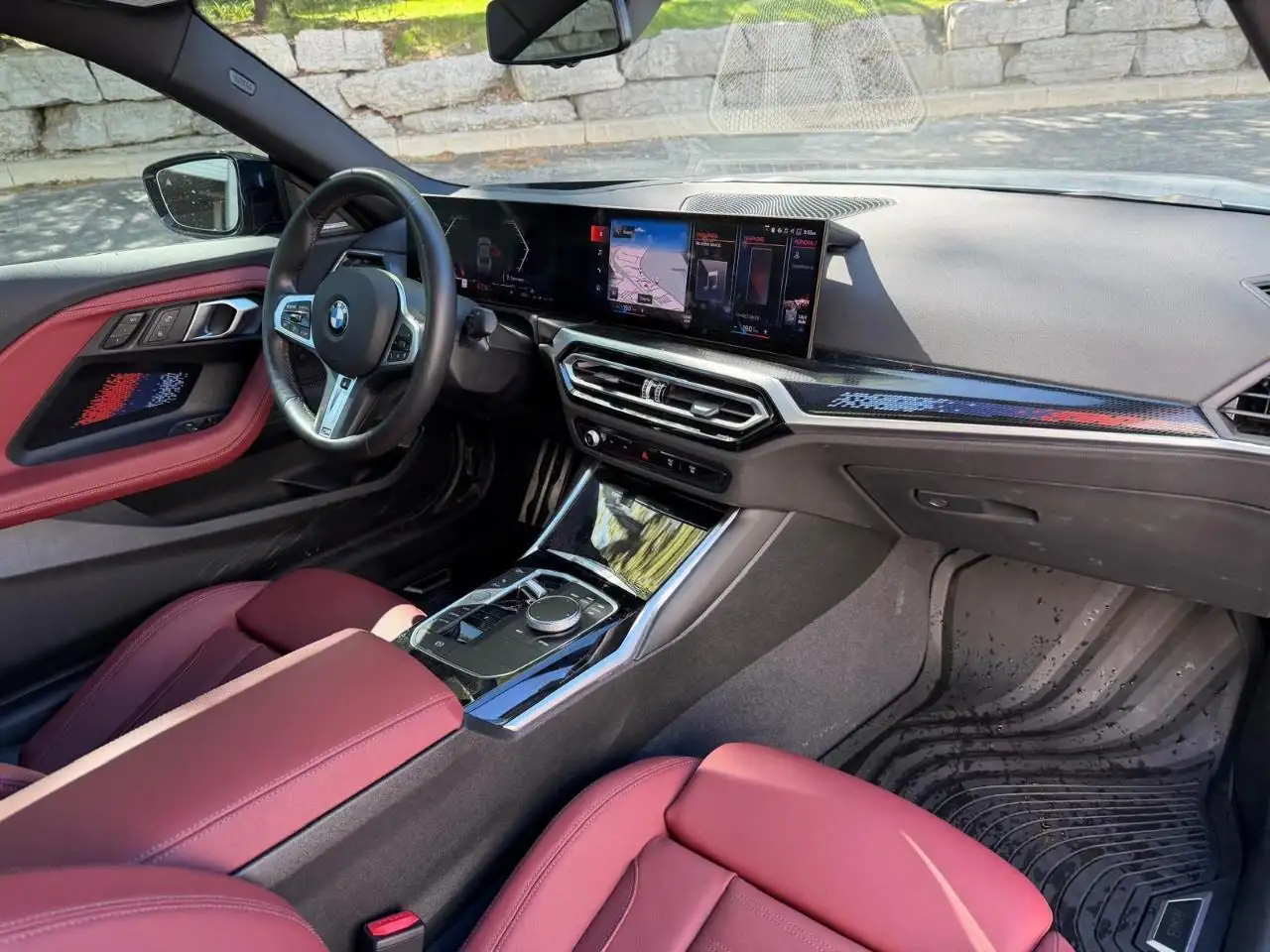 BMW 2 Series photo BMW 2 Series