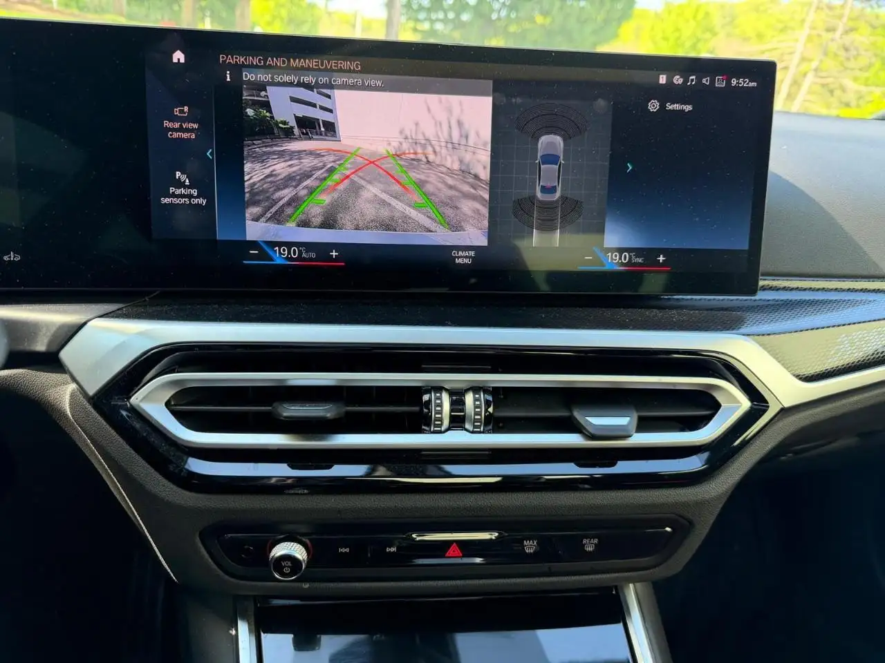 BMW 2 Series photo BMW 2 Series