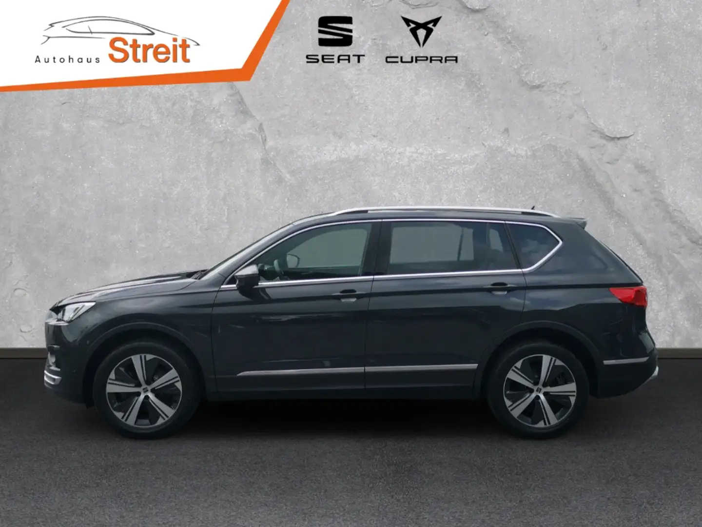 SEAT Tarraco 2.0 TDI 147 KW XCELLENCE 4Drive 7-GANG DSG AHK-kla Grau - 2