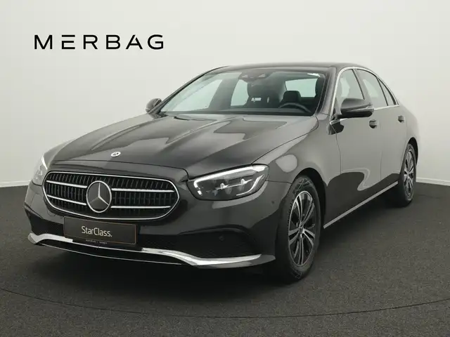 Mercedes-Benz E 200 d Avantgarde LED+AHK+Kamera Distronic/Autom./Klima/Park-Assist./PRE-SAFE ® -System/Sitzhzg./MF-Lenkrad/Tempomat