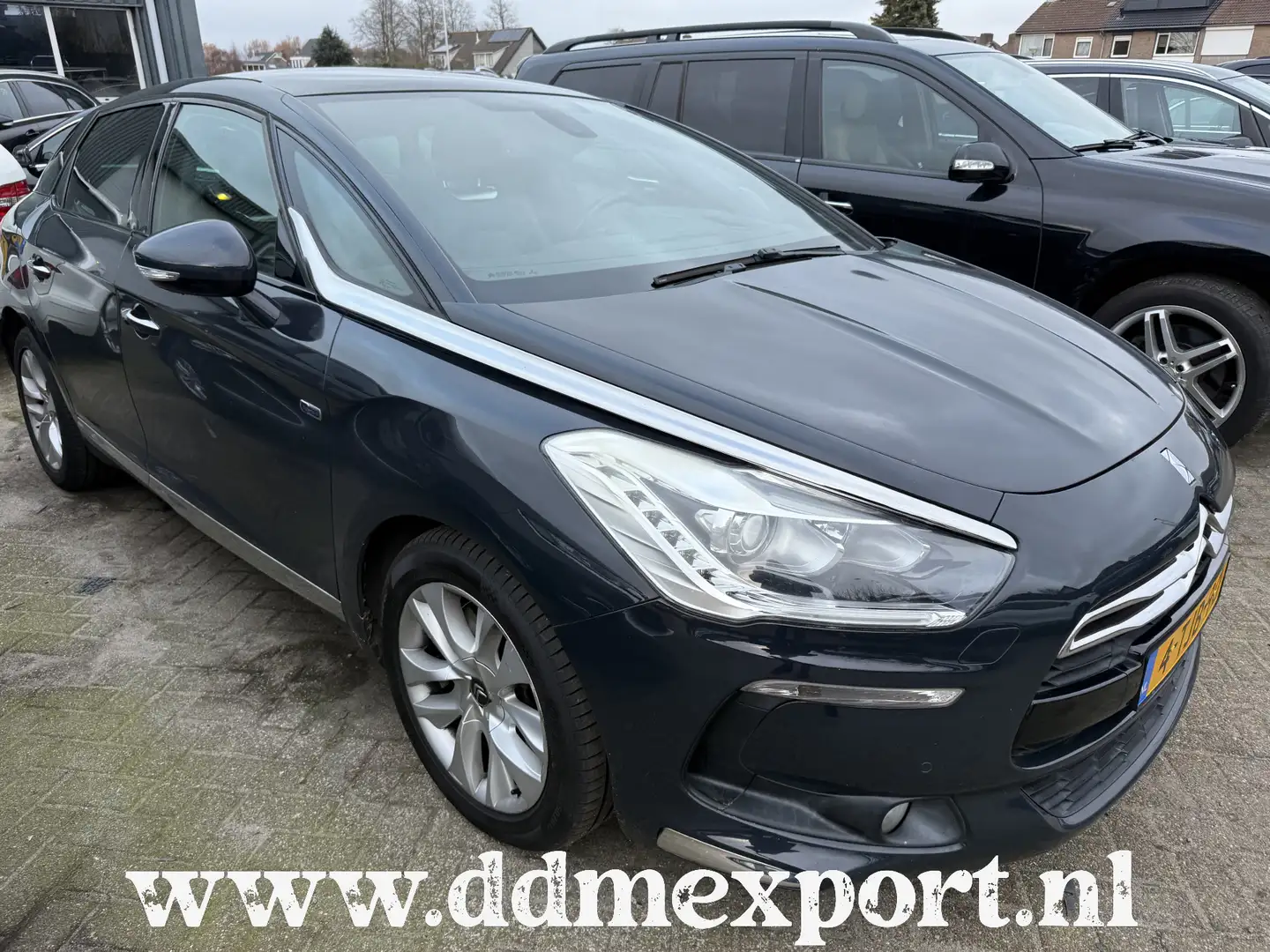 Citroen DS5 2.0 Hybrid4 Business Optimum Grijs - 1