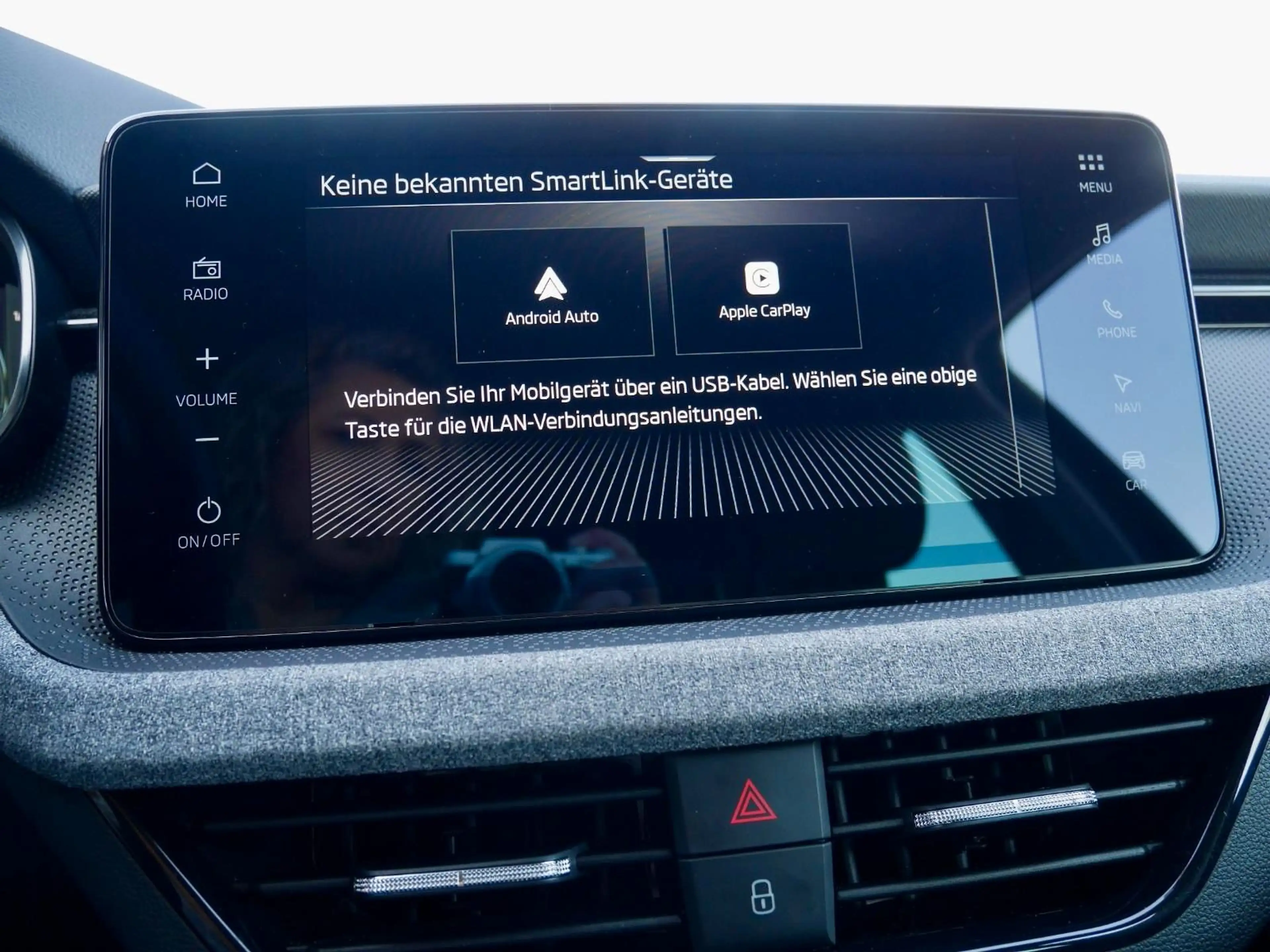 Skoda Scala 1.0 TSI DSG "Selection"+Matrix+Kamera+App — photo 33