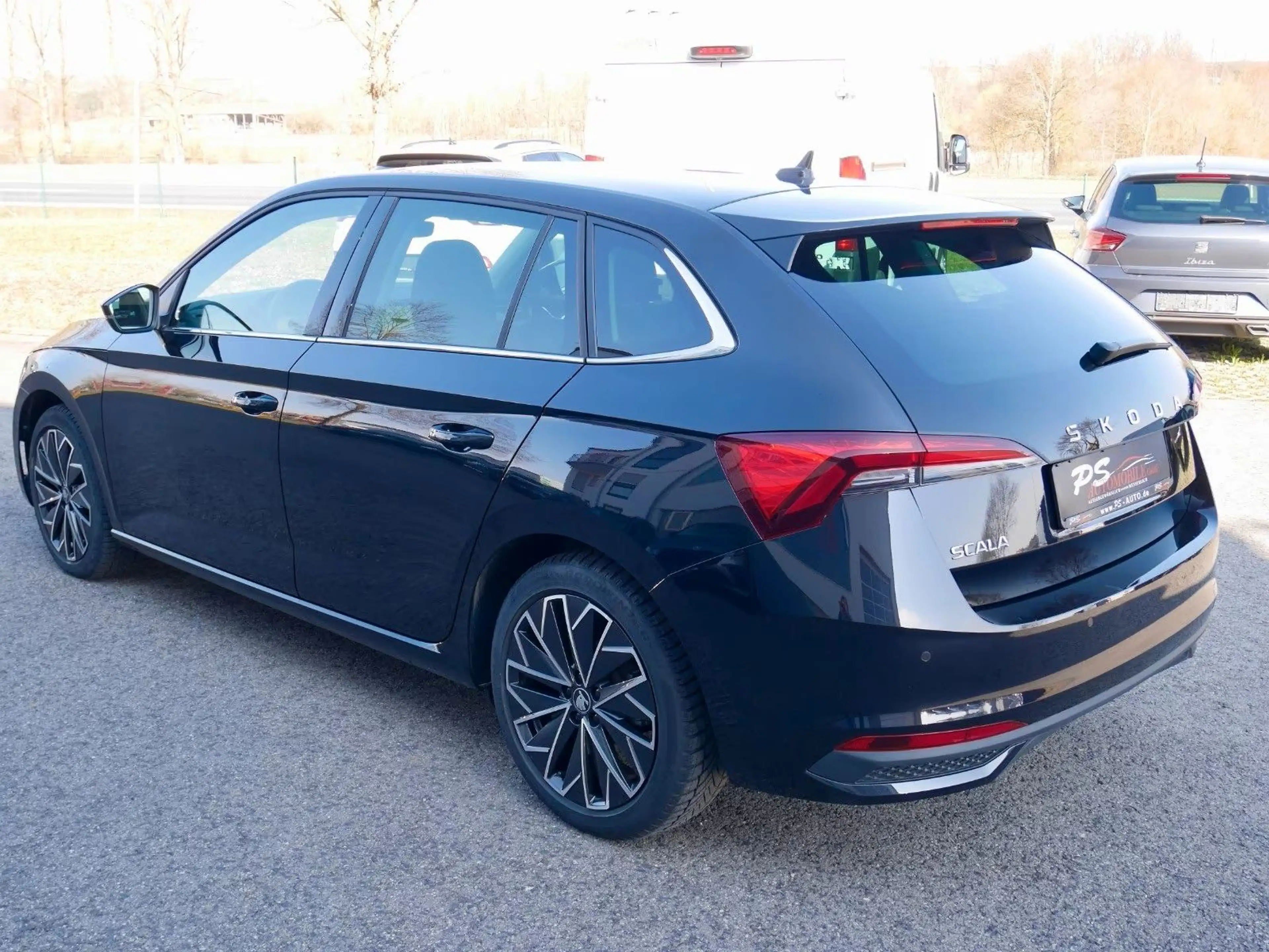 Skoda Scala 1.0 TSI DSG "Selection"+Matrix+Kamera+App — photo 5