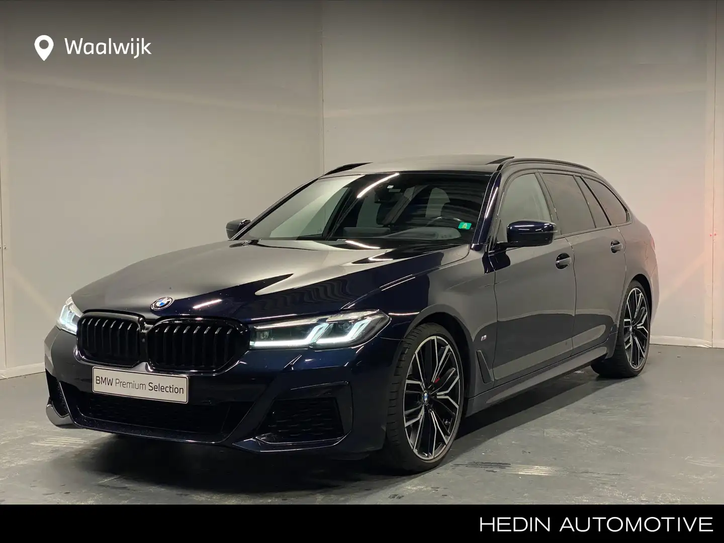 BMW 520 5-serie Touring 520i High Executive Edition Zwart - 1