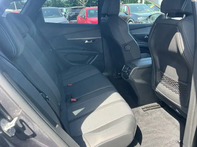 Peugeot 3008 view 14