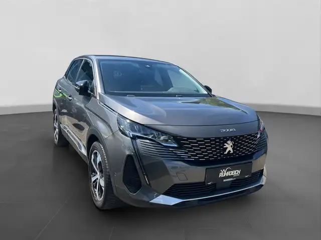 Peugeot 3008 view 7