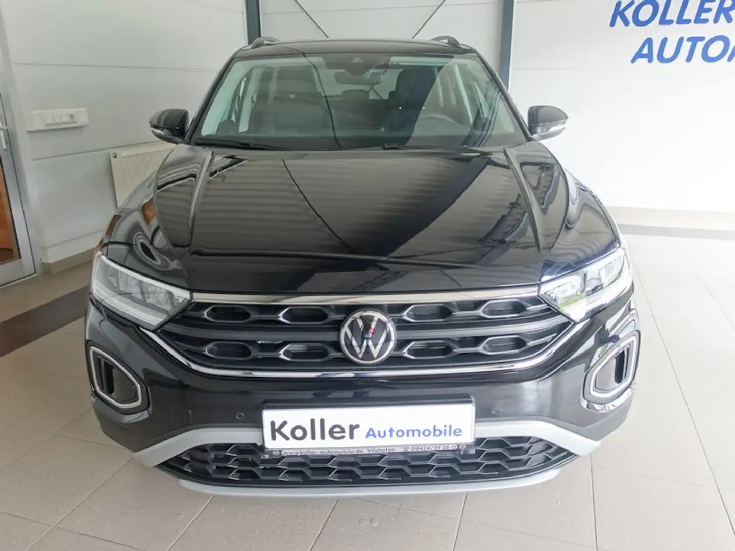 Volkswagen T-Roc 1.5 TSI  Life DSG 4J.Garantie AHK Kamera Schwarz - 2