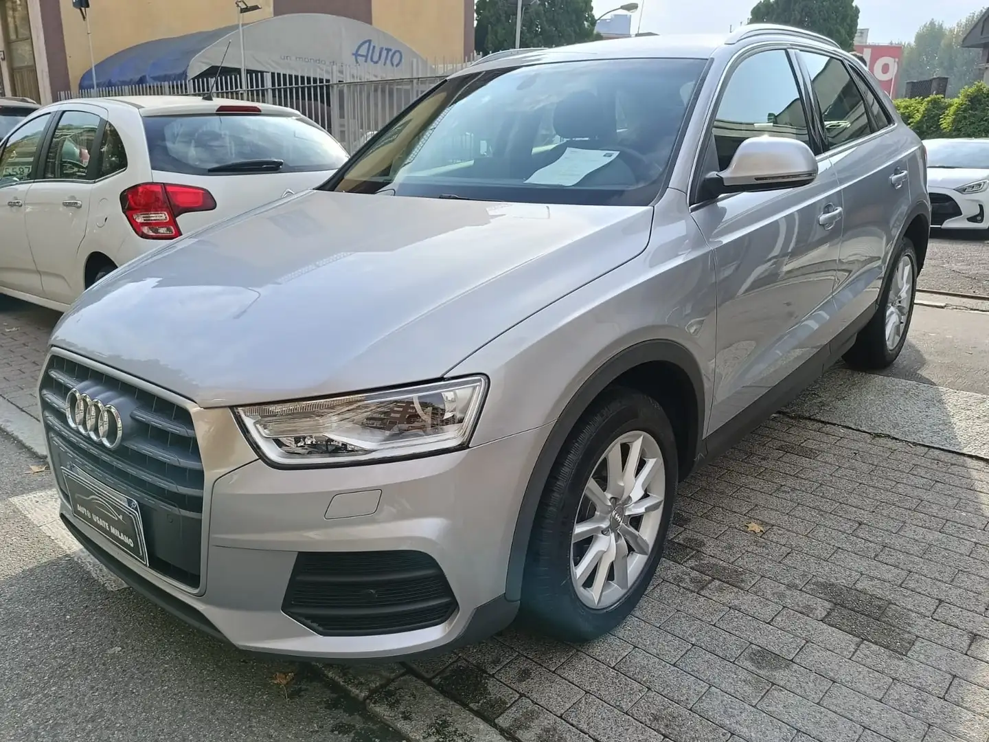 Audi Q3 1.4 tfsi Business 125cv MANUALE-FARI FULL LED Grigio - 1