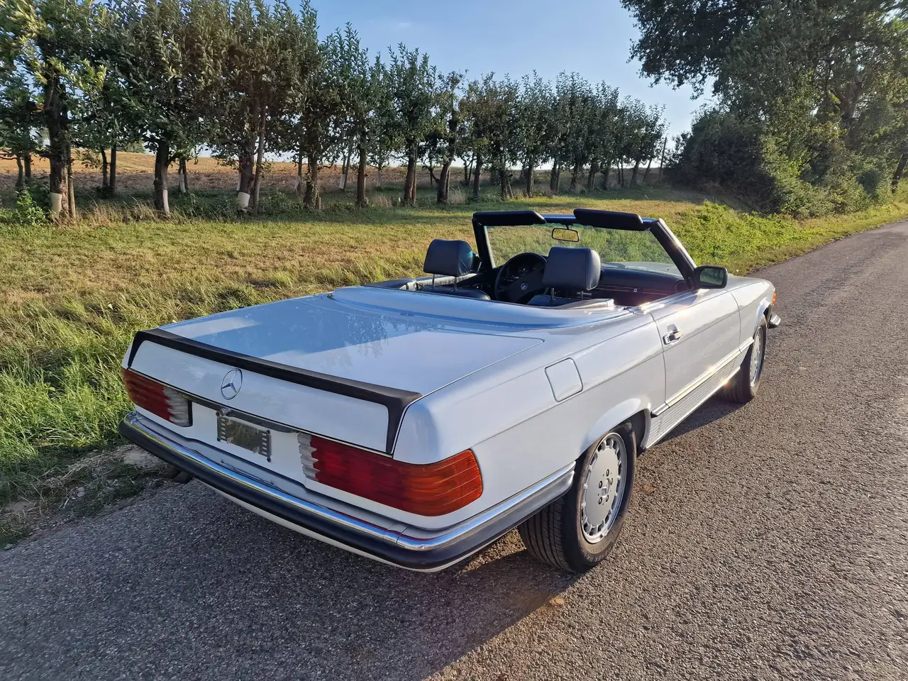 Mercedes-Benz SL 560 KEIN US Fahrzeug!, foto 2