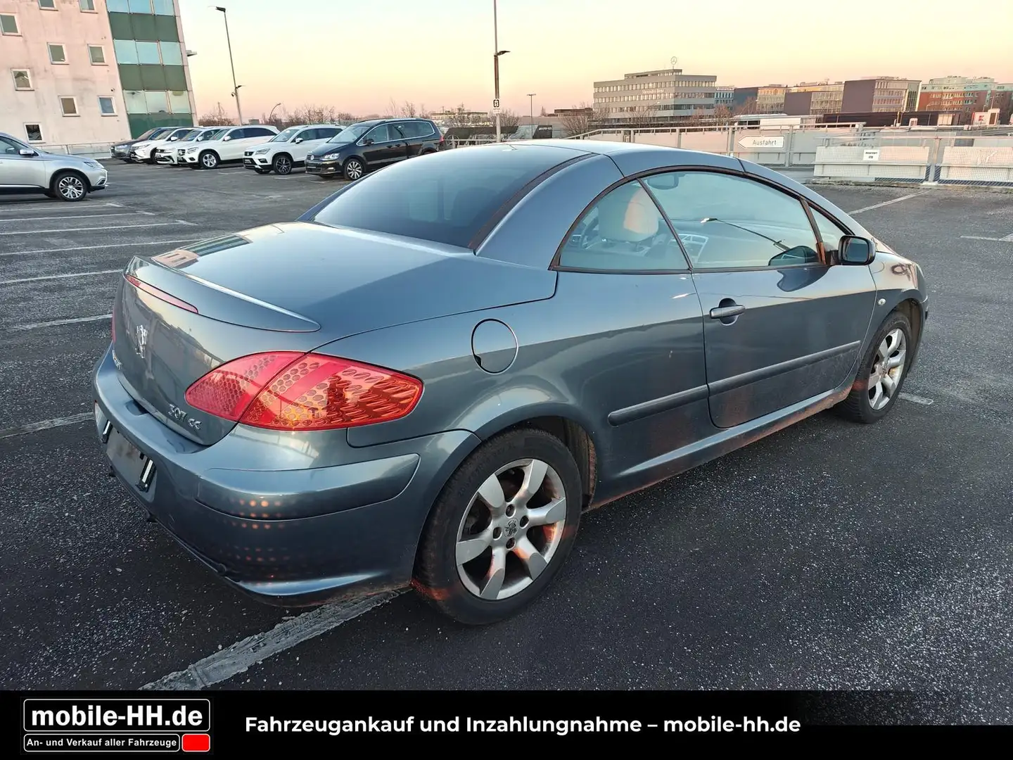 Peugeot 307 CC Cabrio-Coupe Tendance Grau - 2