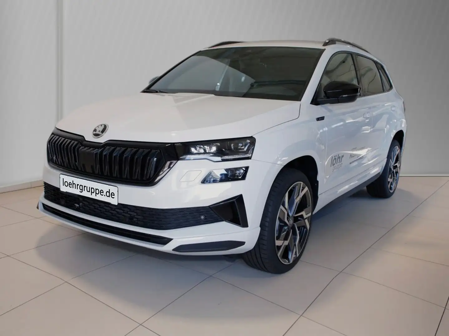 Skoda Karoq Sportline 1,5 TSI 7-Gang-DSG Weiß - 2