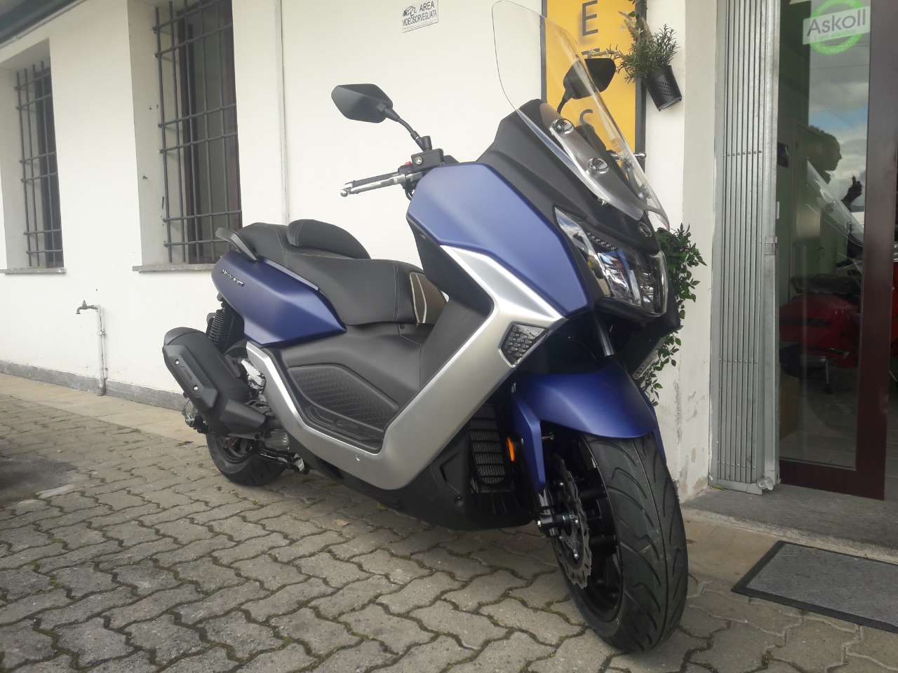 SYM Maxsym 400i SYM MAXSYM 400i EURO 5