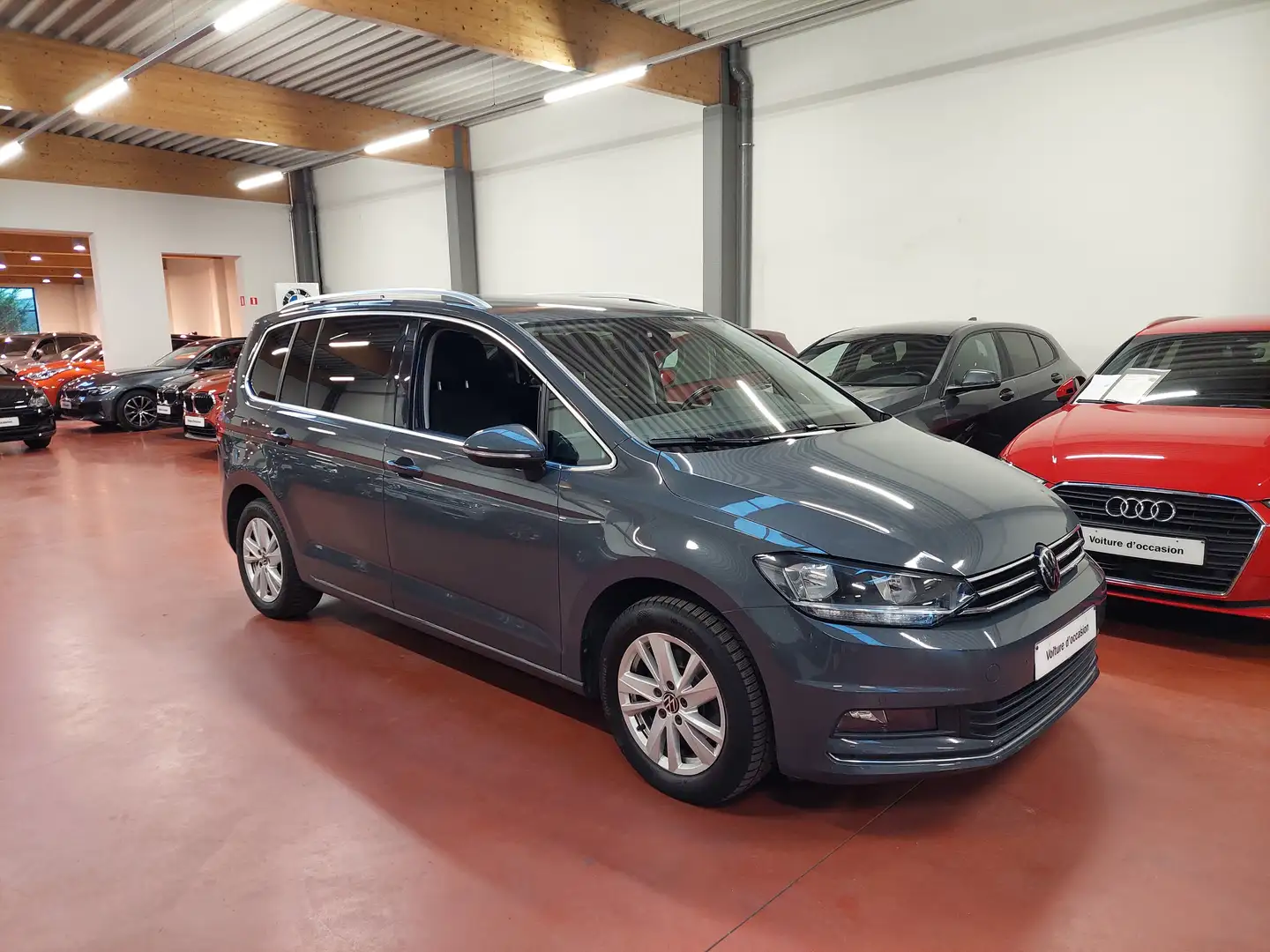 Volkswagen Touran 1.5 TSi DSG + EU6d = LEZ 2035 ! 7 places ! Gris - 1